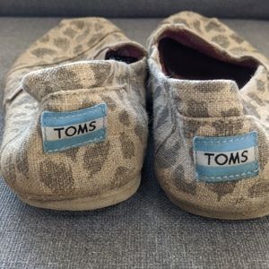 TOMS Animal prints shoes